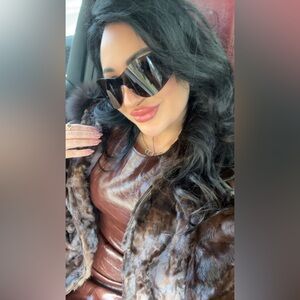 Meet your Posher, Tamar